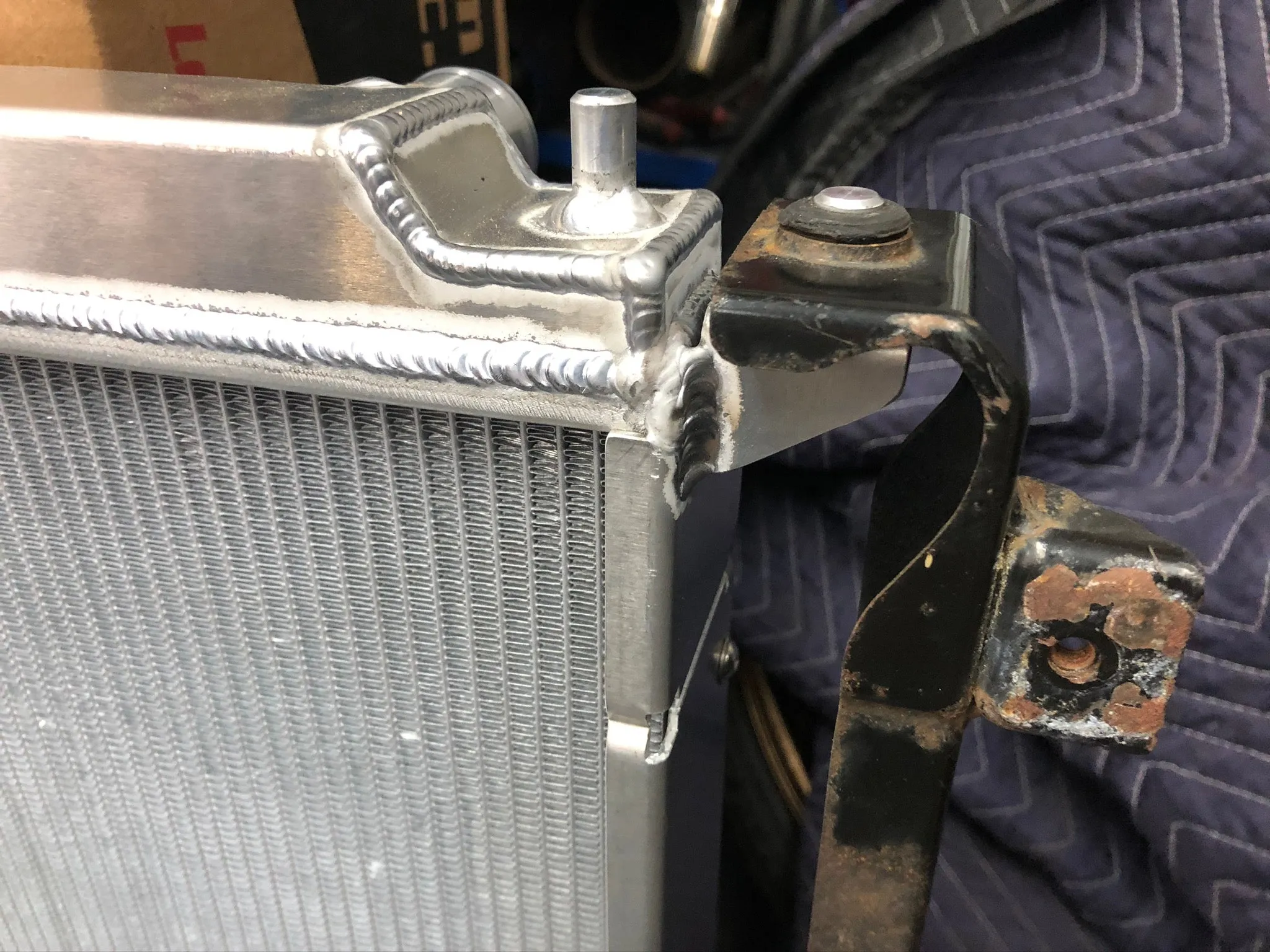 Frontier / Navara / Xterra LSx Swap Race Radiator