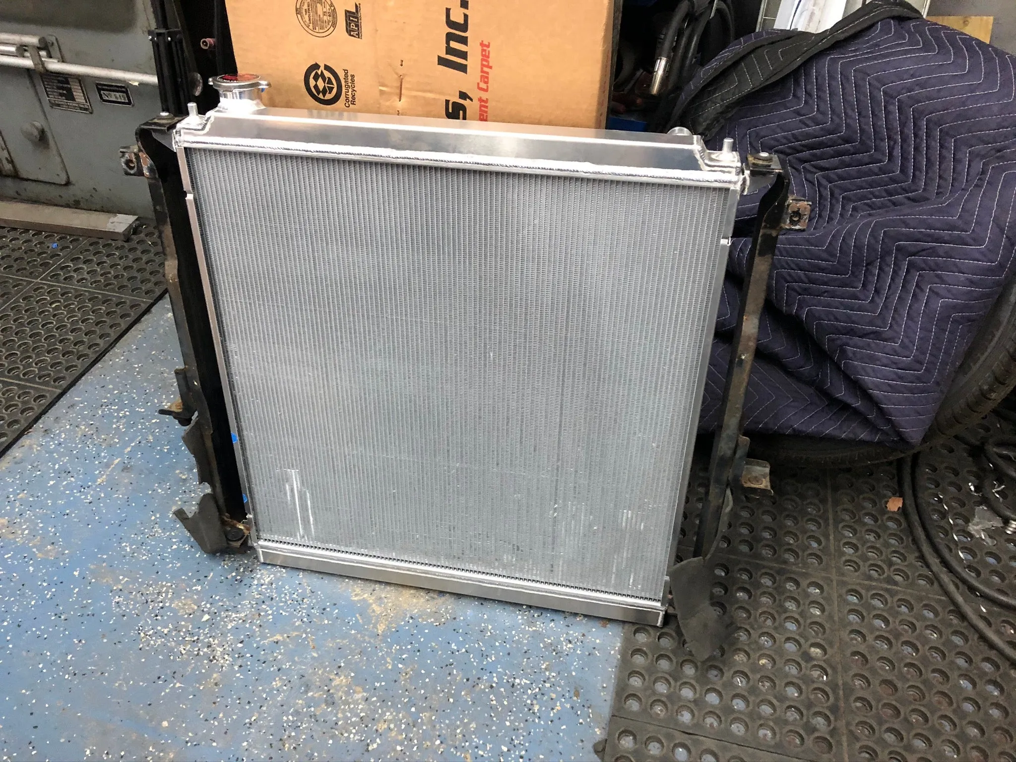 Frontier / Navara / Xterra LSx Swap Race Radiator