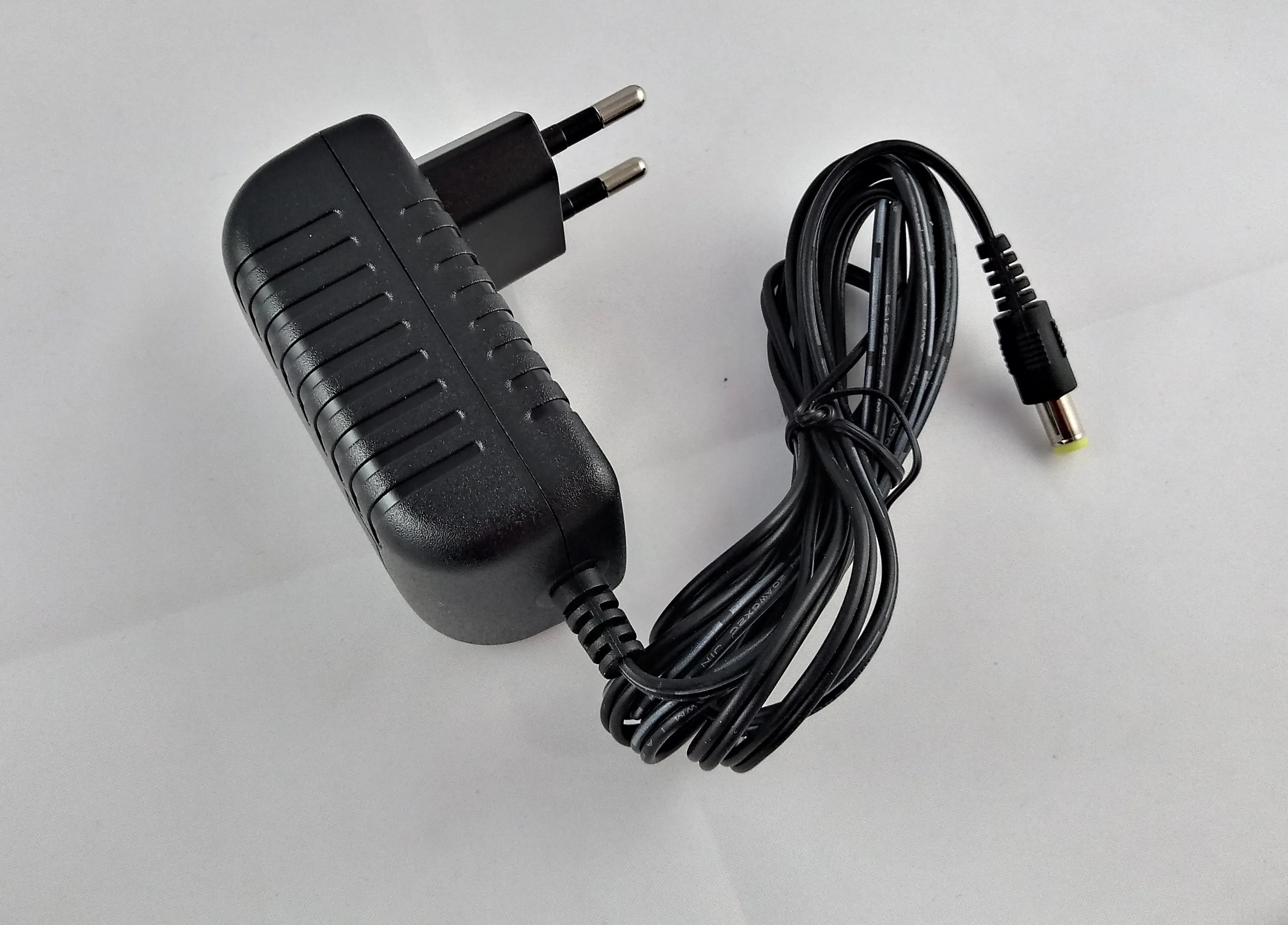 Here’s an optimized title for your e-commerce product:

High-Quality Power Supply Adapter for SNK Neo Geo AES - Reliable & Efficient Performance