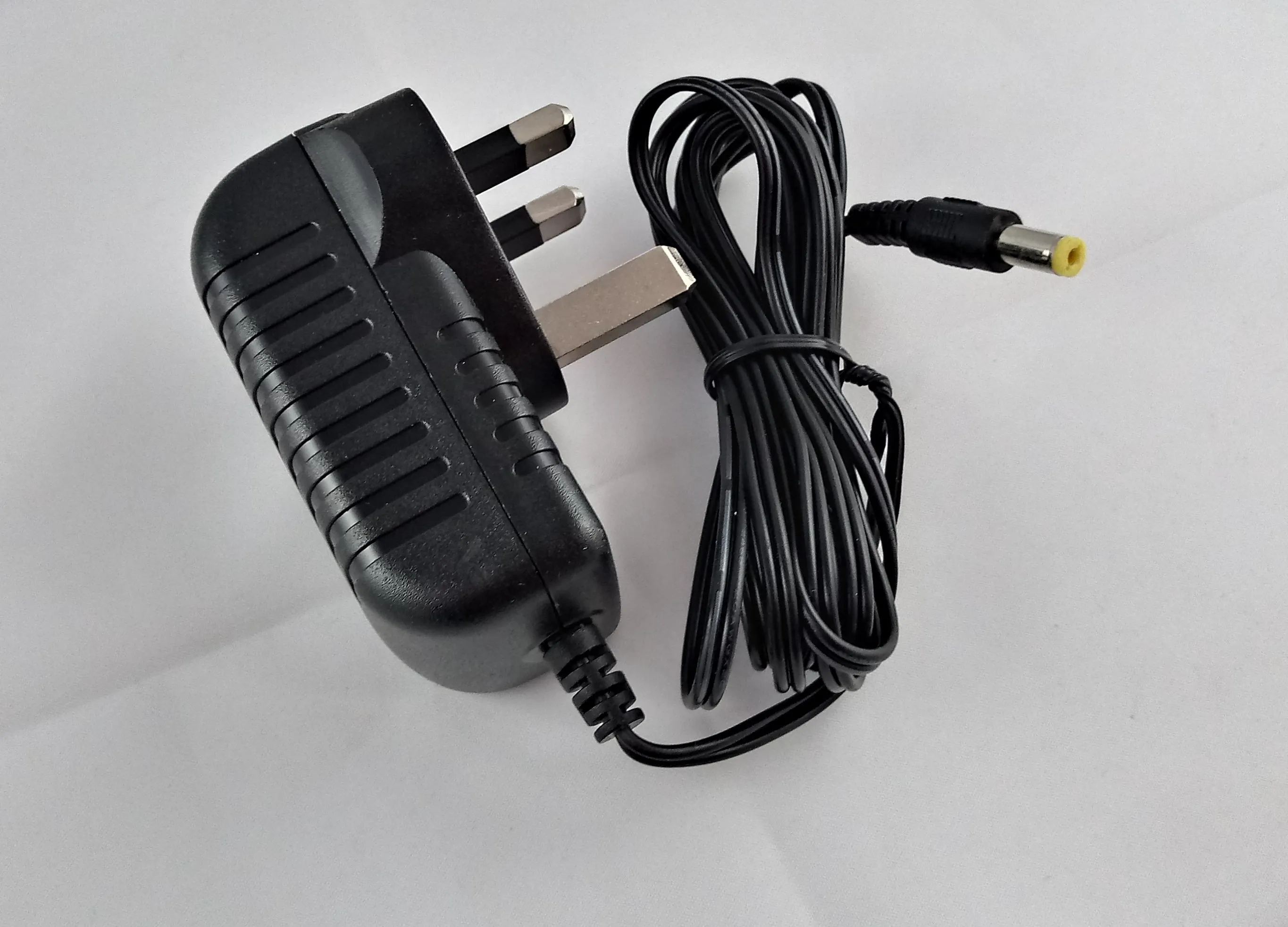 Here’s an optimized title for your e-commerce product:

High-Quality Power Supply Adapter for SNK Neo Geo AES - Reliable & Efficient Performance